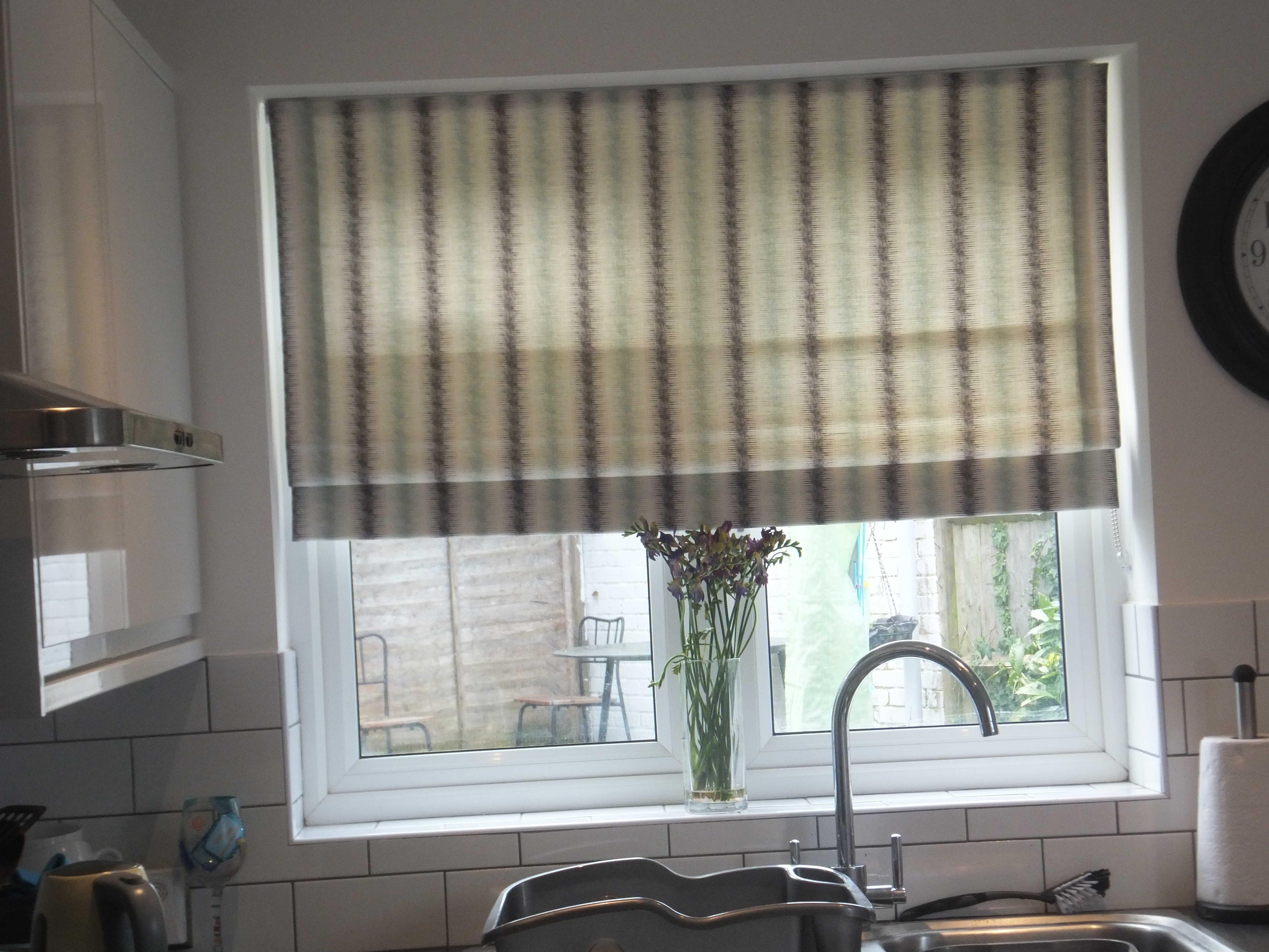 Kitchen blind